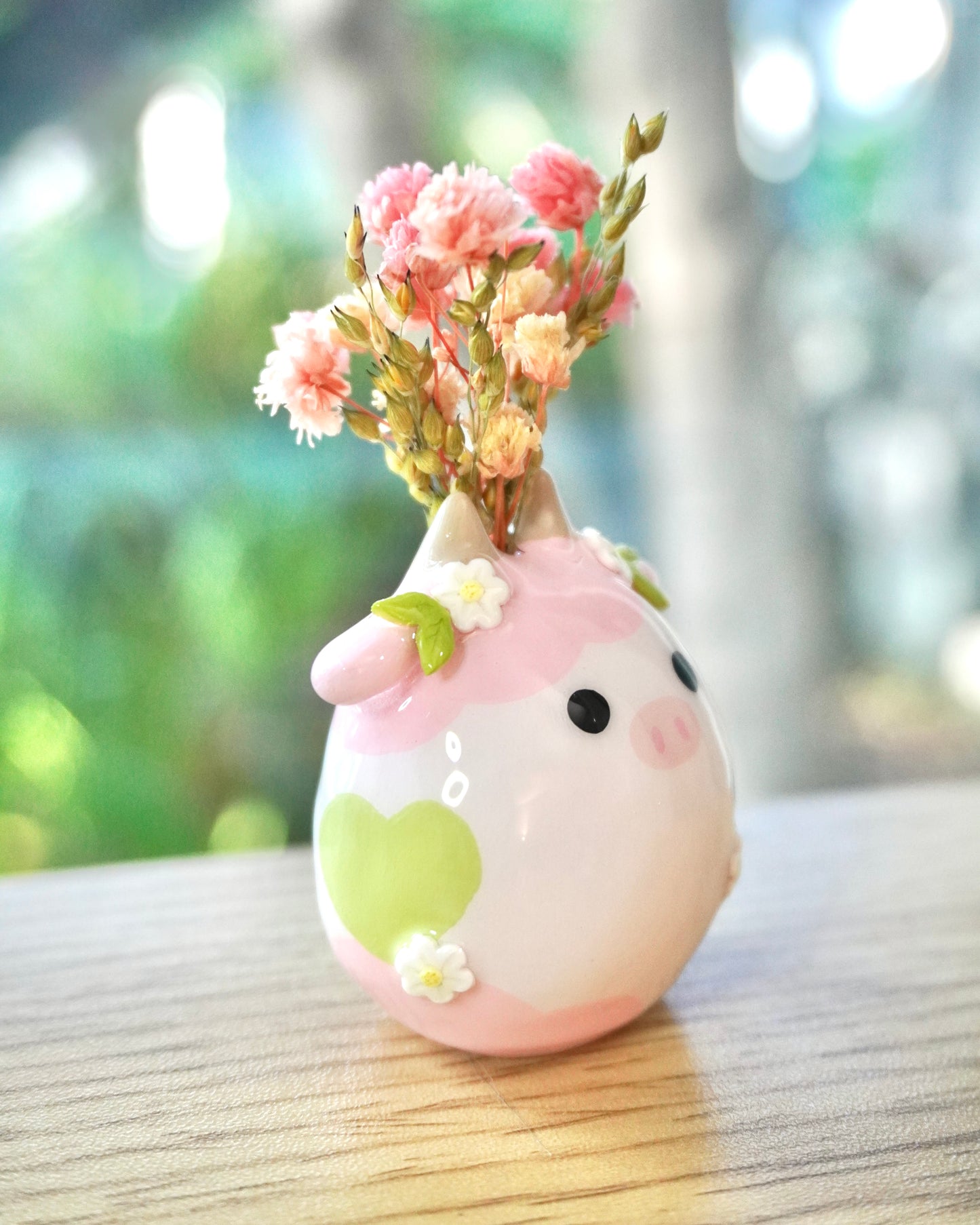 Bloom Cow | Chonky Animal Desk Friends | Clay Figurine | Mini Bud Vase